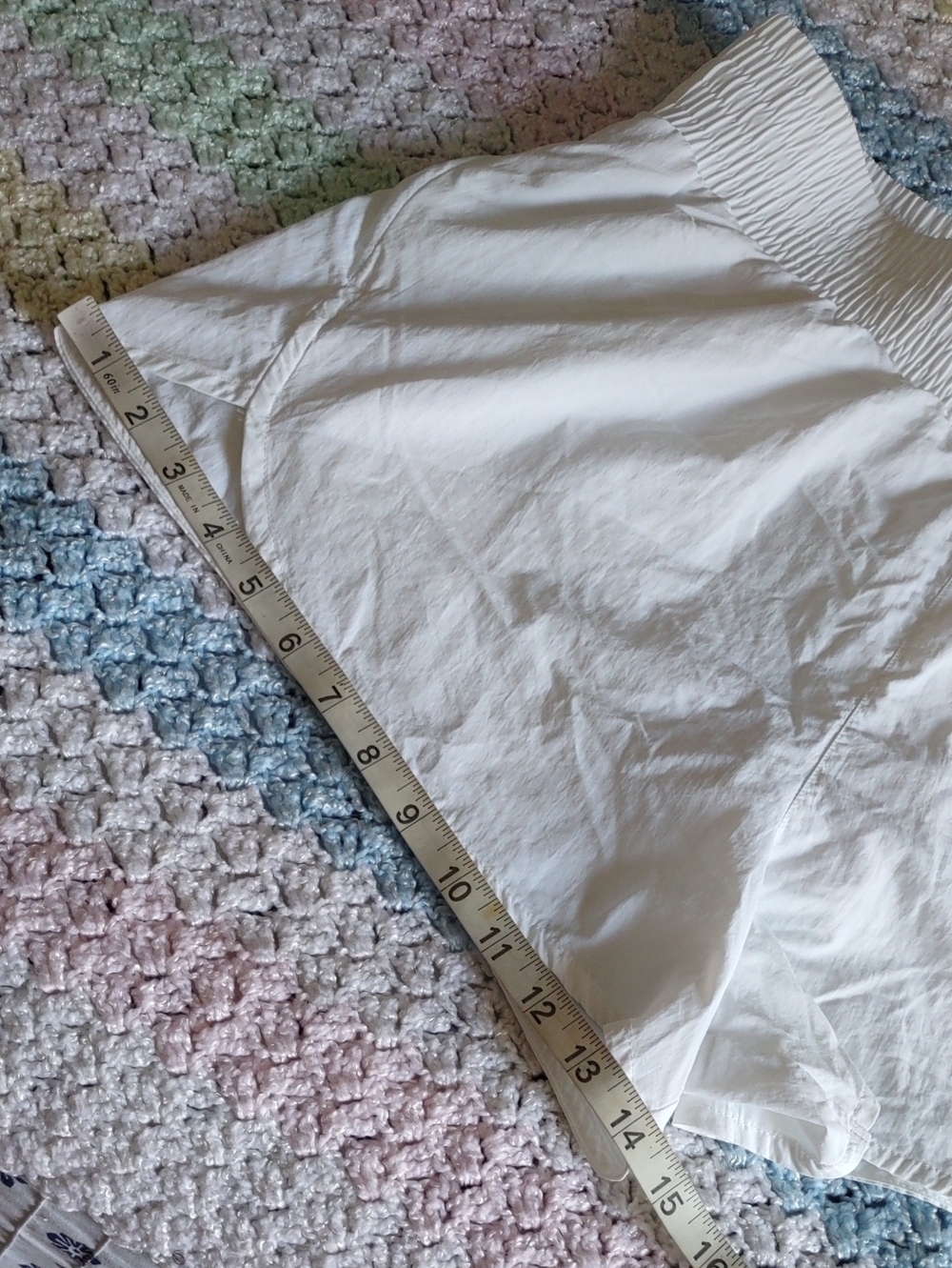 All In Motion Large White High Rise Crinkle Short - Picture 9 of 16